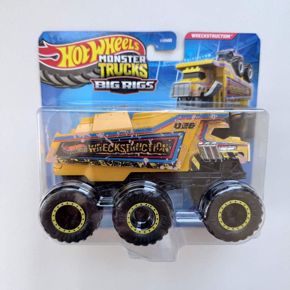 Hot Wheels Monster Trucks Big Rigs Wreckstruction Yellow 6-Wheel Hauler HWN86